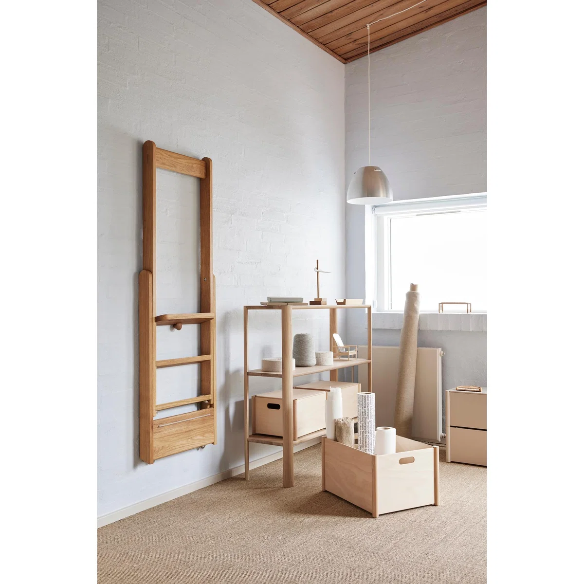 Form & Refine Pillar storage box M Beech – image 8