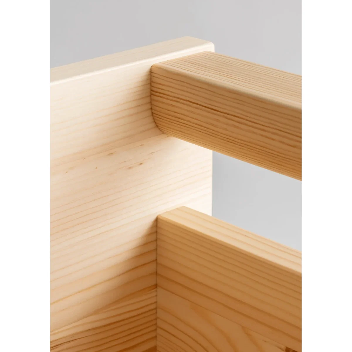 Vaarnii 020 Koppa Crate storage box Oil-waxed pine large 38x43x36 cm – image 9