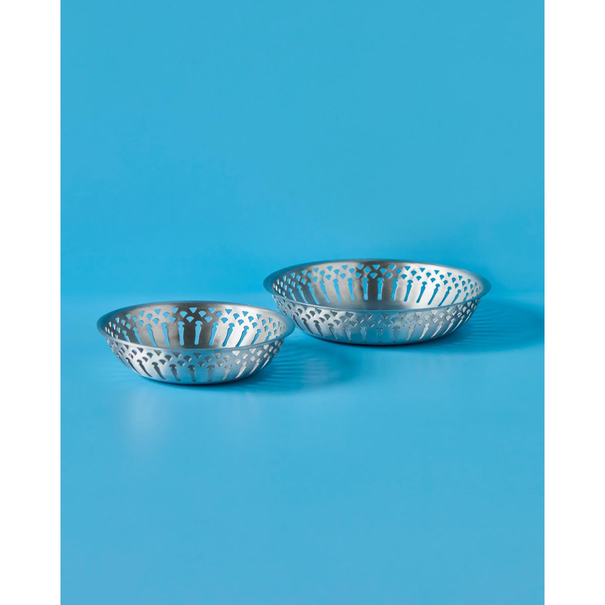 Nicolas Vahé Nicolas Vahé bread basket 2 pieces Antique silver finish – image 3