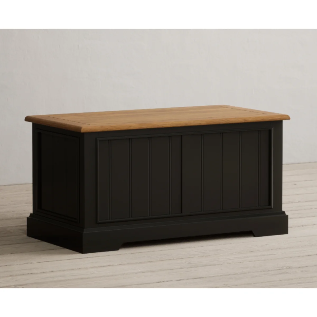 Charlton Oak and Black Painted Blanket Box – image 5
