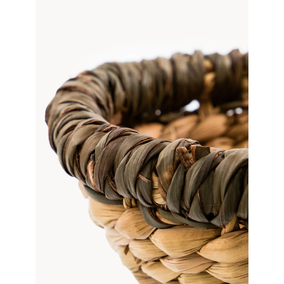 Hand-Woven Seagrass Storage Baskets Logan, Set of 2 – image 2
