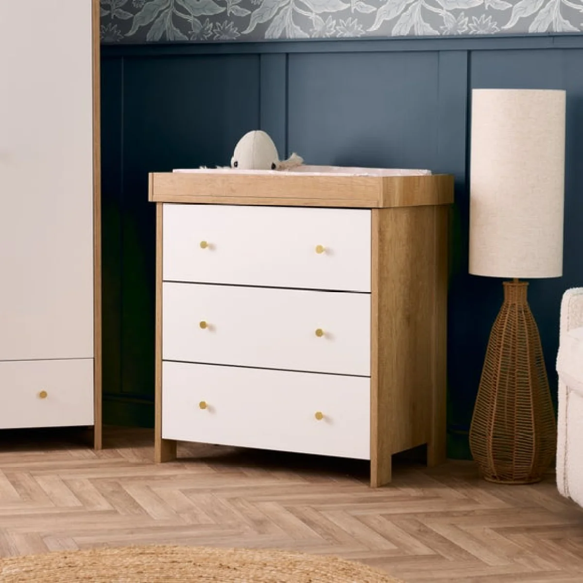 Obaby Nika 2 Piece Nursery Room Set – image 3