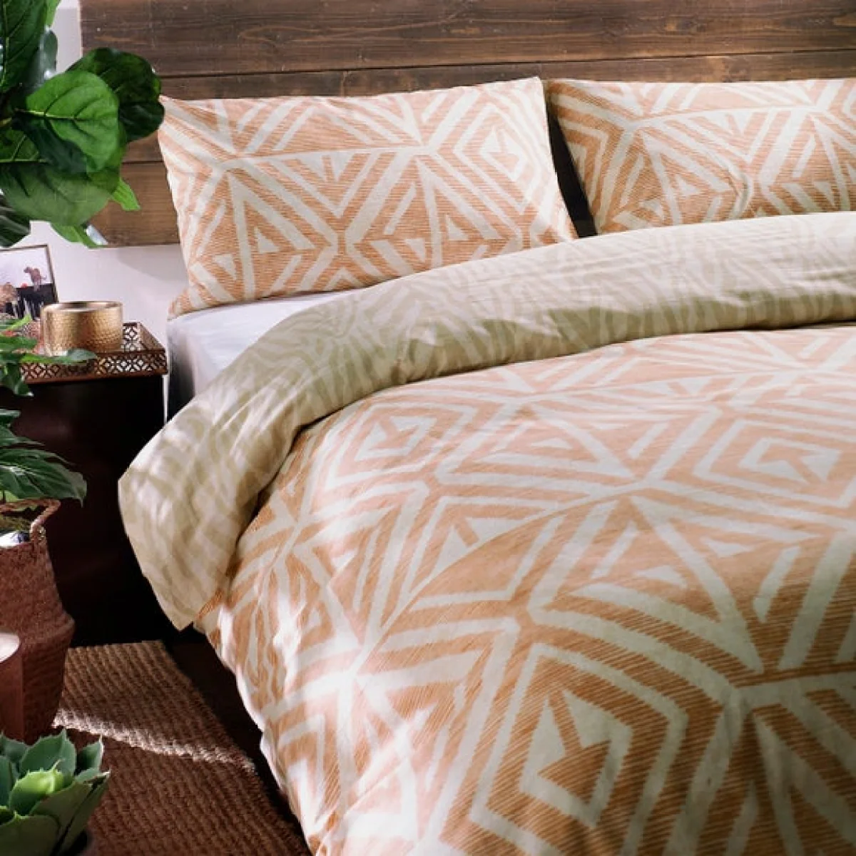 furn. Tanza Terracotta Duvet Cover & Pillowcase Set Orange/White – image 3