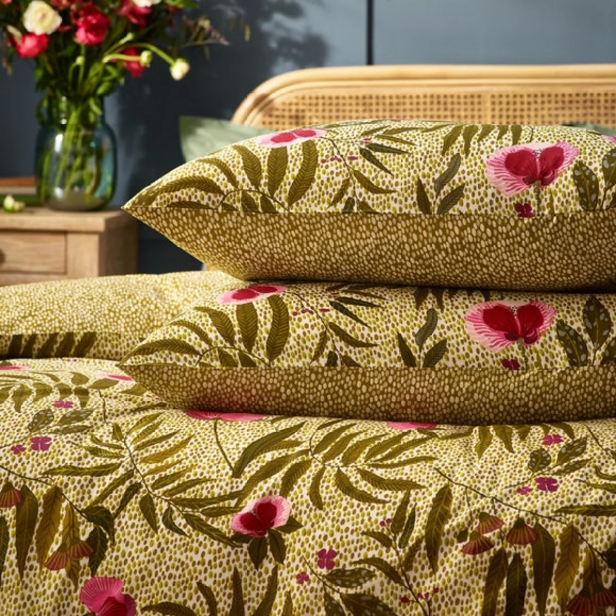 Wylder Nature House of Bloom Poppy Duvet Cover & Pillowcase Set Sage – image 4