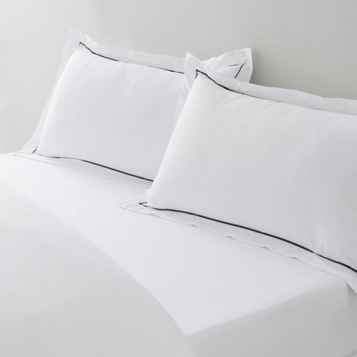 Berlin Single Stitch Bedding Bundle – image 5