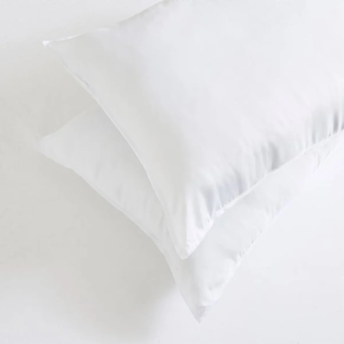 Bed in a Bag 10.5 Tog Duvet and Back Sleeper Pillow Set – image 2