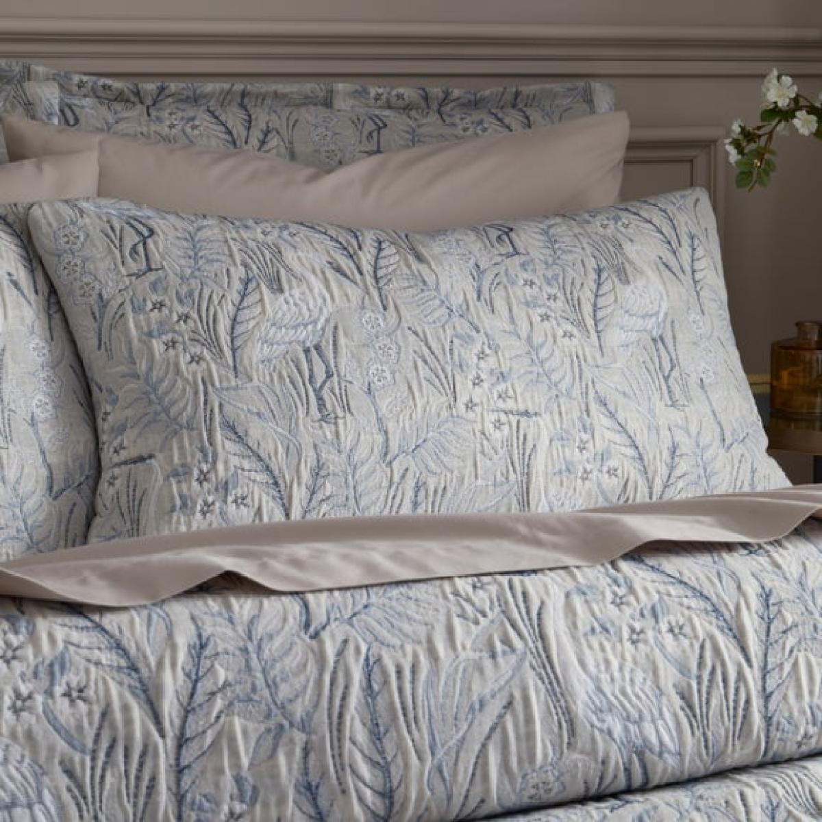 Mai Heron Duvet Cover & Pillowcase Set – image 2