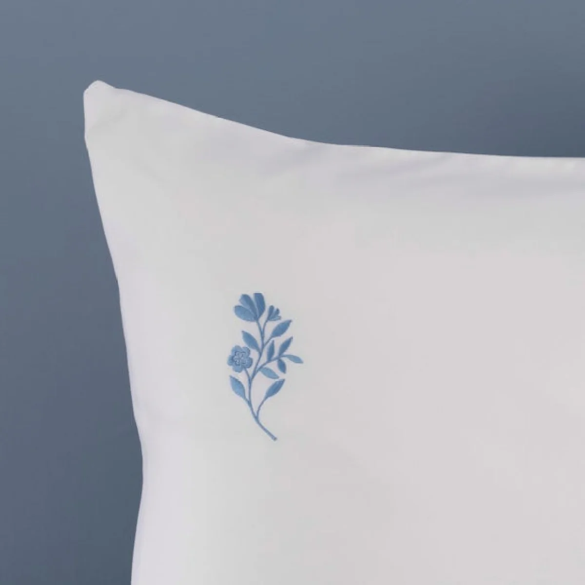 Izara Embroidered Microfibre Duvet Cover & Pillowcase Set – image 6
