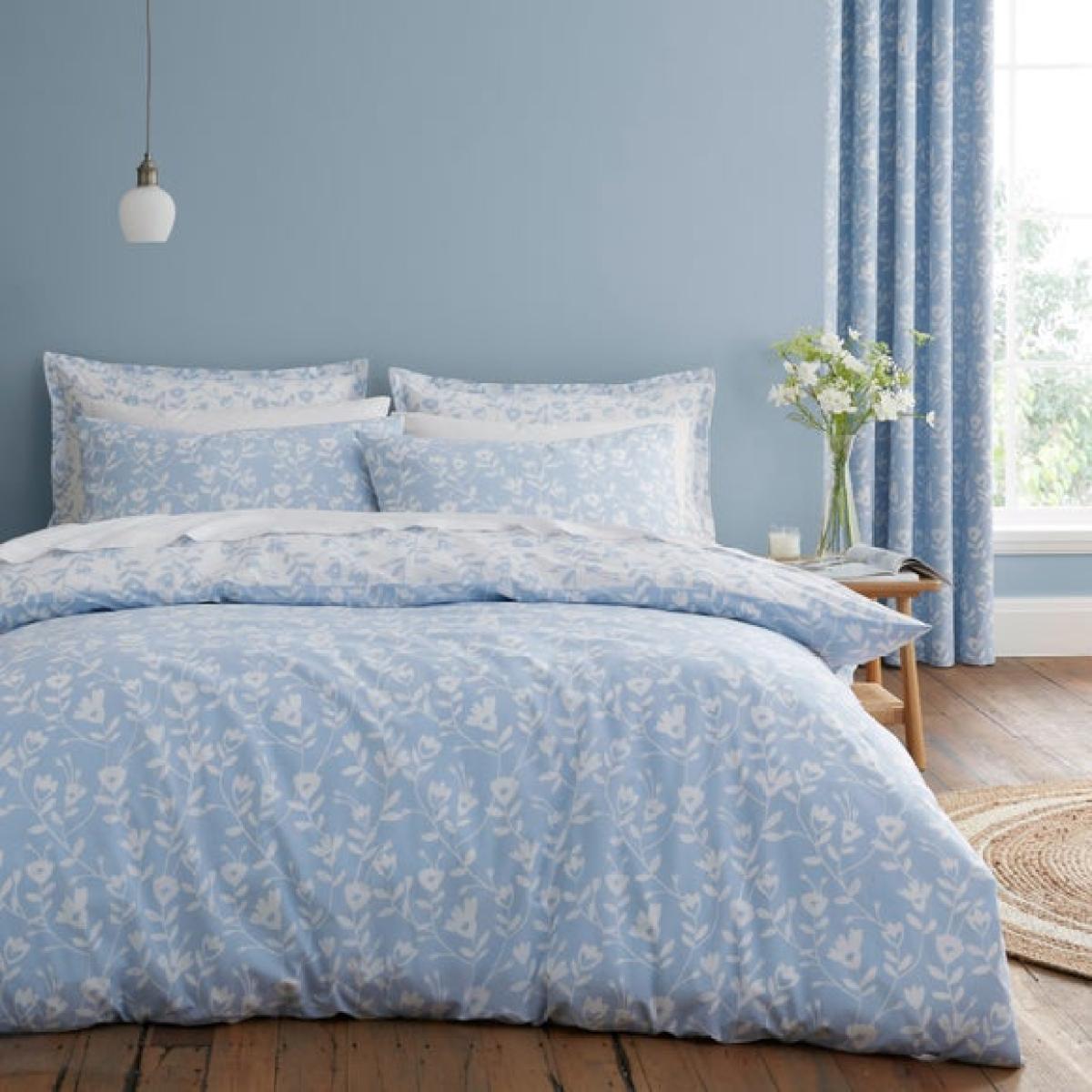 Bibury Floral Duvet Cover & Pillowcase Set – image 3
