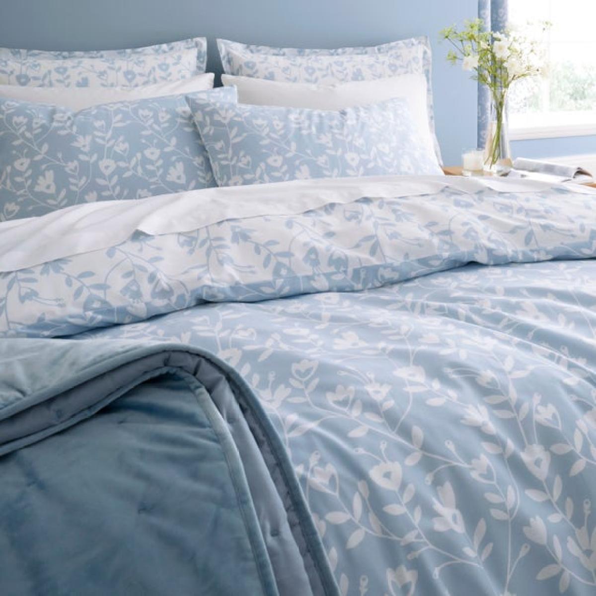 Bibury Floral Duvet Cover & Pillowcase Set – image 8