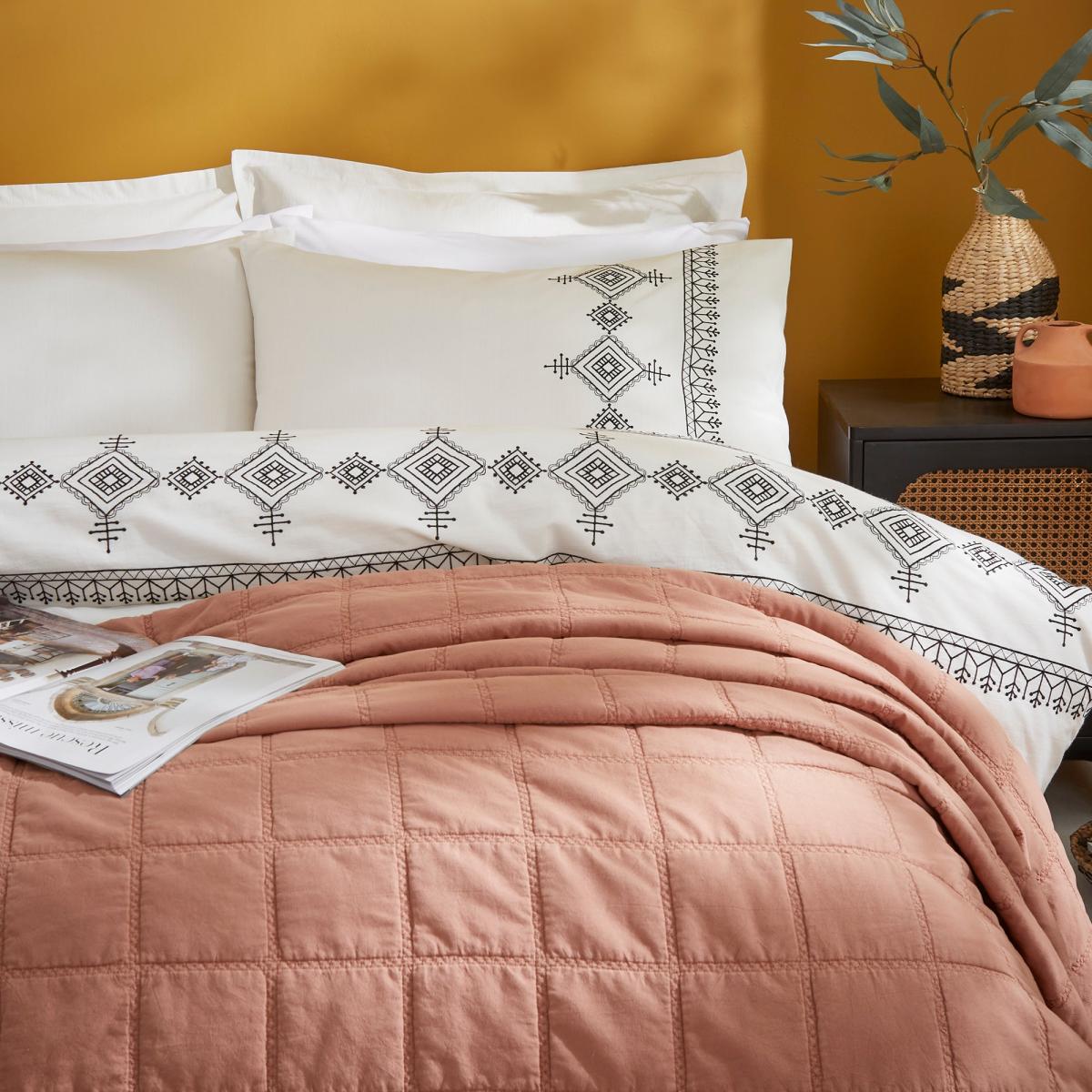 Embroidered Inca 100% Cotton Duvet Cover and Pillowcase Set – image 2