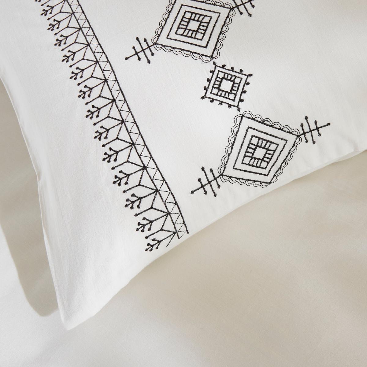 Embroidered Inca 100% Cotton Duvet Cover and Pillowcase Set – image 5