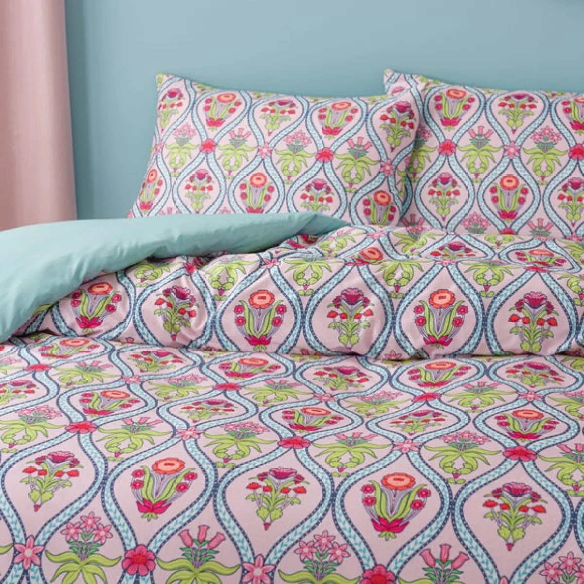 Tulip Bouquet Duvet Cover & Pillowcase Set Pink – image 3