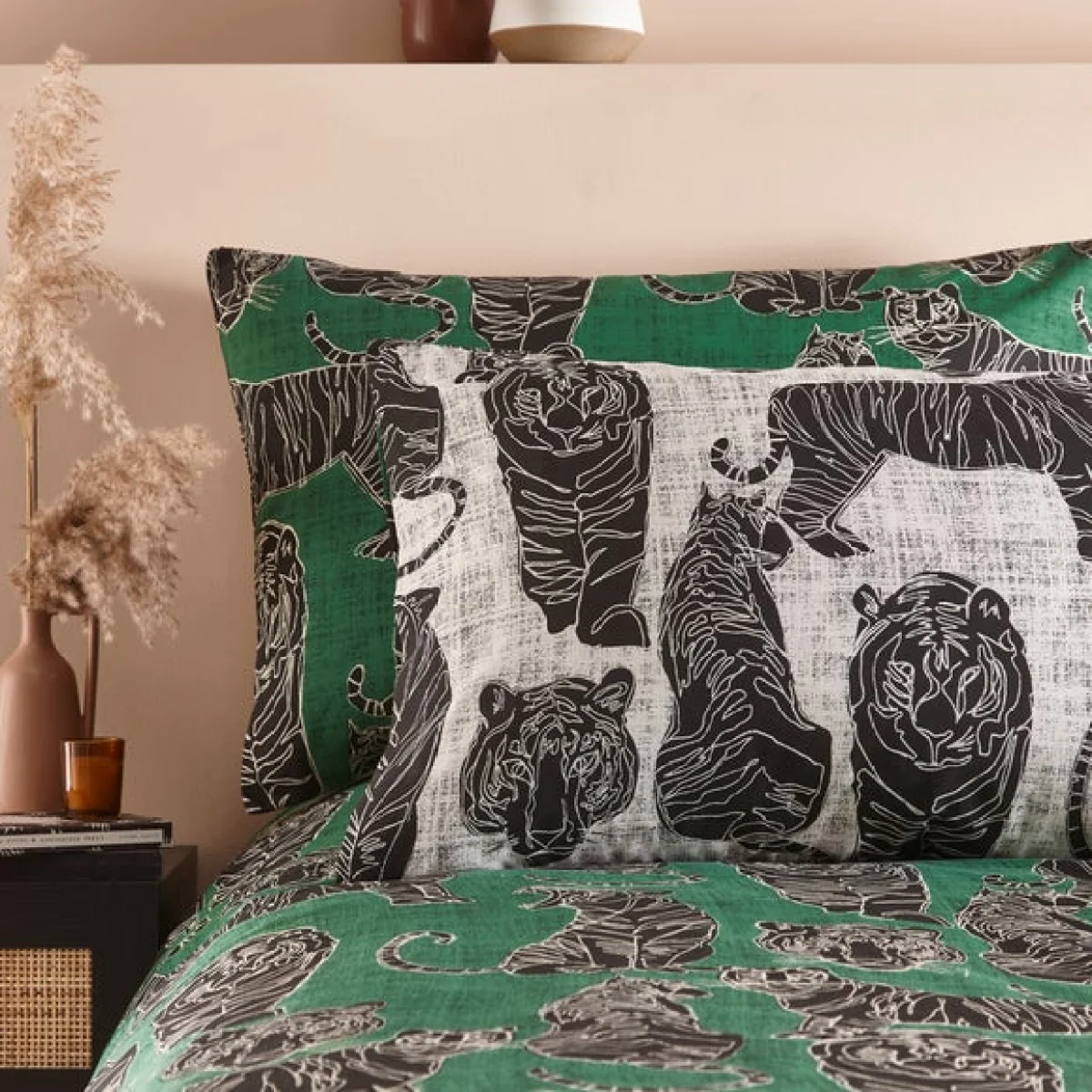 furn. Wildcat Duvet Cover Set Jungle Green Green – image 4