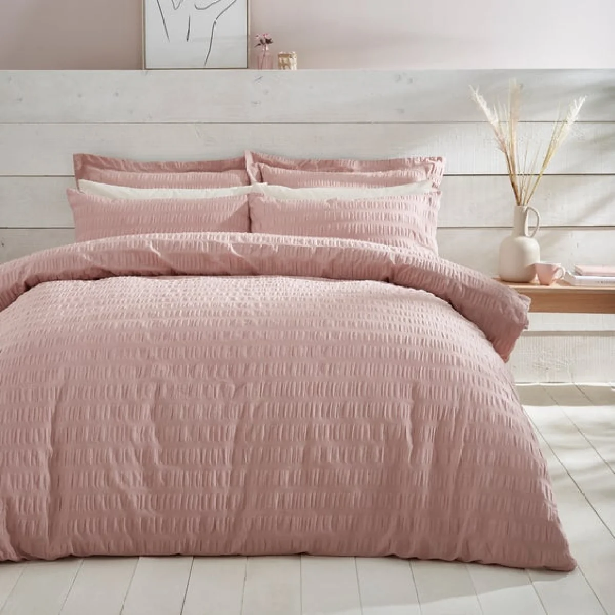 Aria Seersucker Blush Duvet Cover and Pillowcase Set Blush