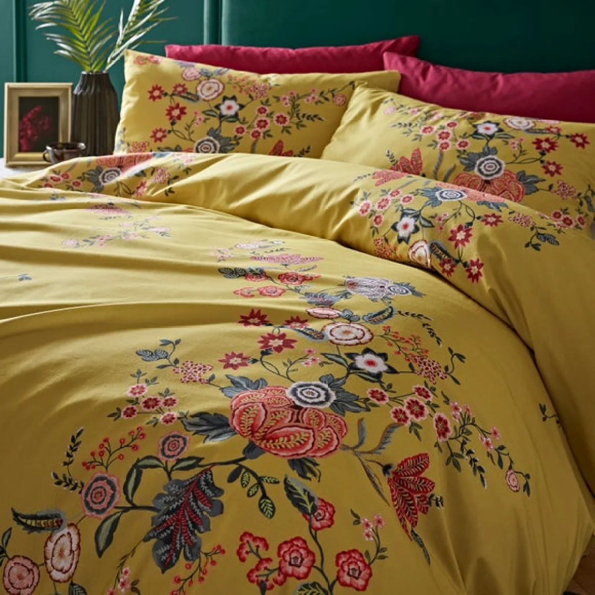 Tiverton Floral Trail Duvet Cover Set Yellow – image 2