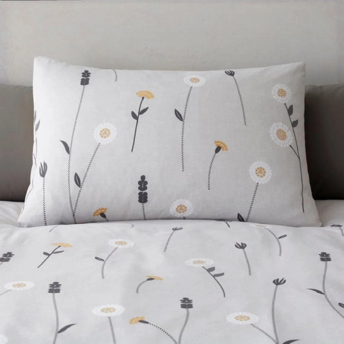 Scandi Floral Grey Duvet Cover and Pillowcase Set Grey/Yellow/White – image 4