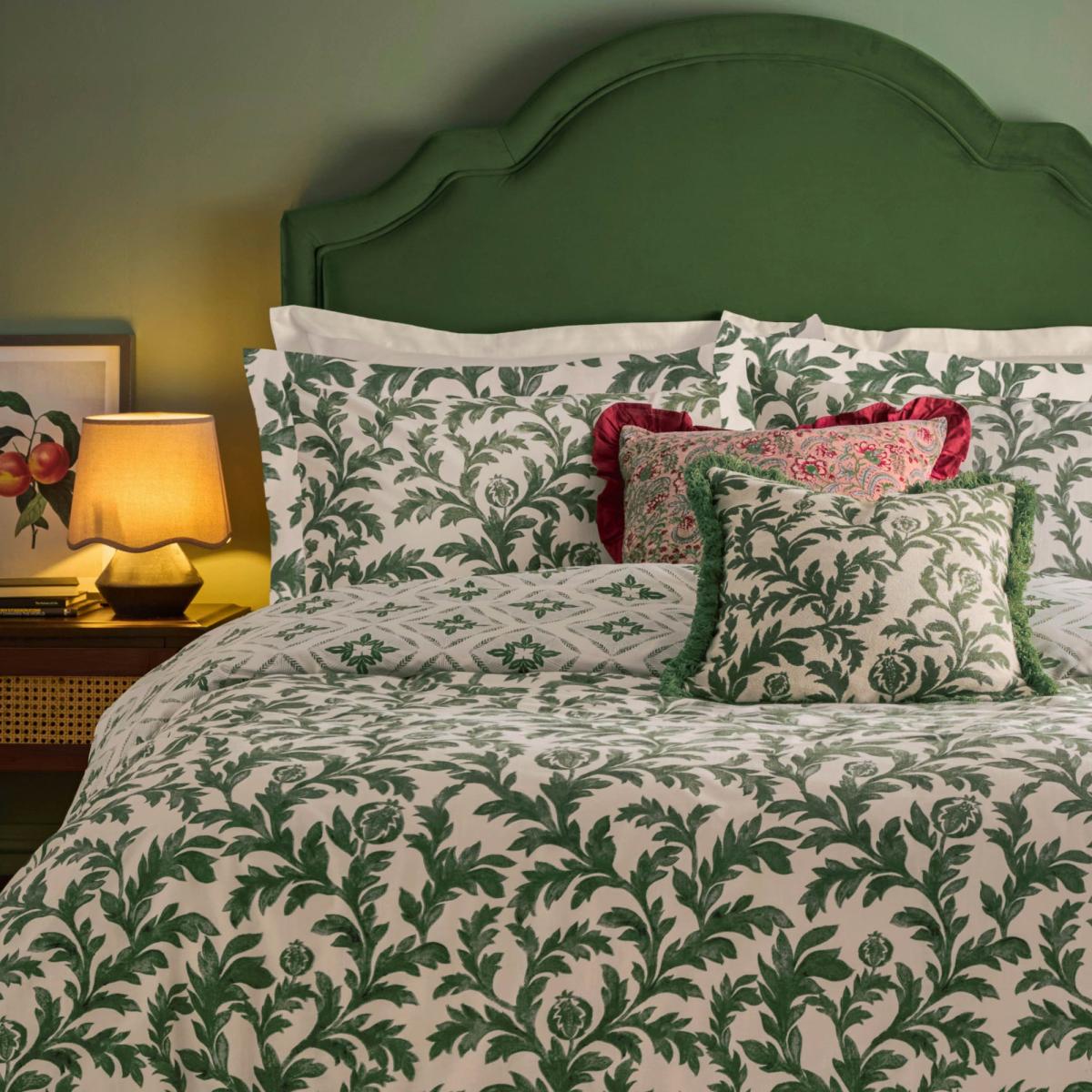 Hedera Reversible Duvet Cover and Pillowcase Set – image 2