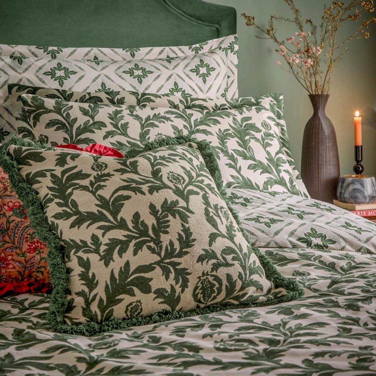Hedera Reversible Duvet Cover and Pillowcase Set – image 3