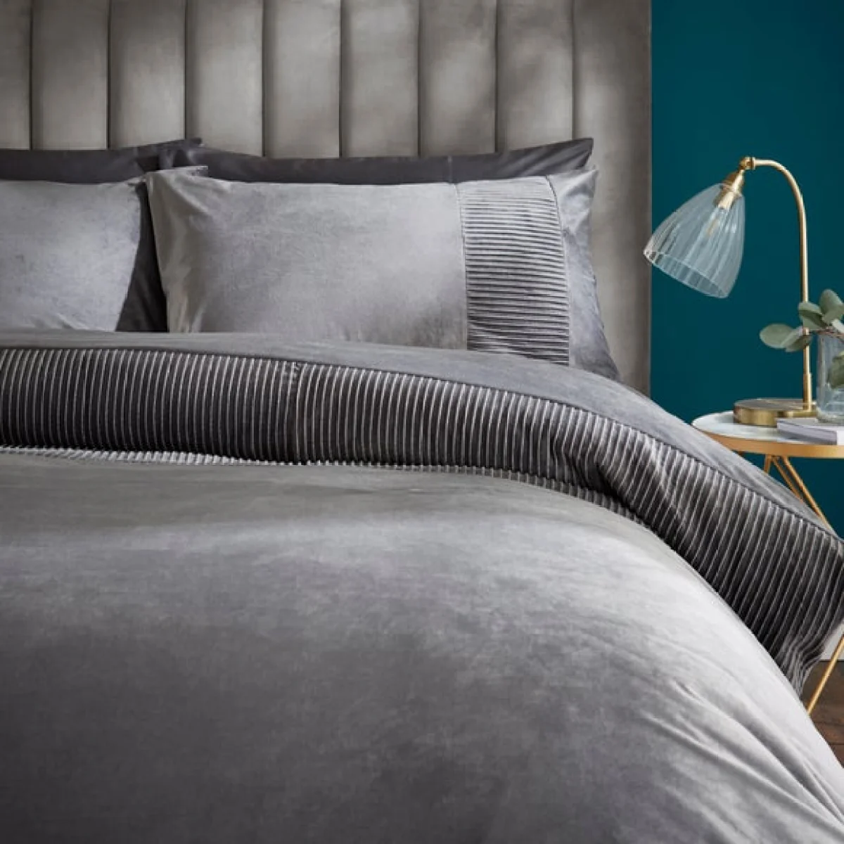 Liliana Pleated Velvet Duvet Cover and Pillowcase Set Charcoal (Grey) – image 4