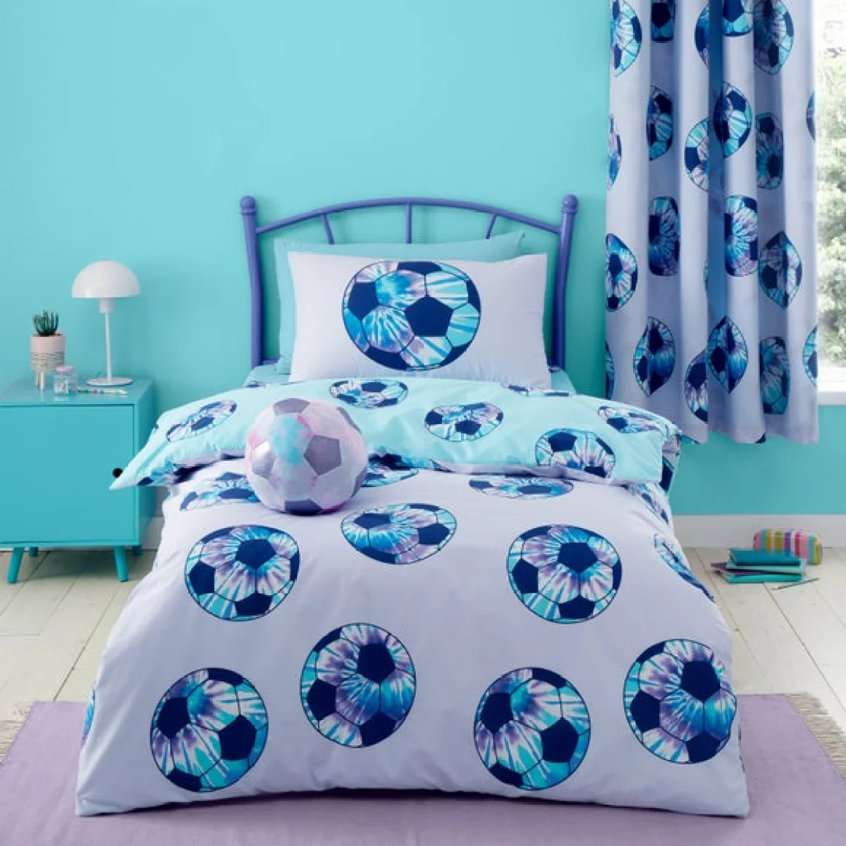 Tie Dye Football Purple Reversible Duvet Cover and Pillowcase Set Purple – image 1