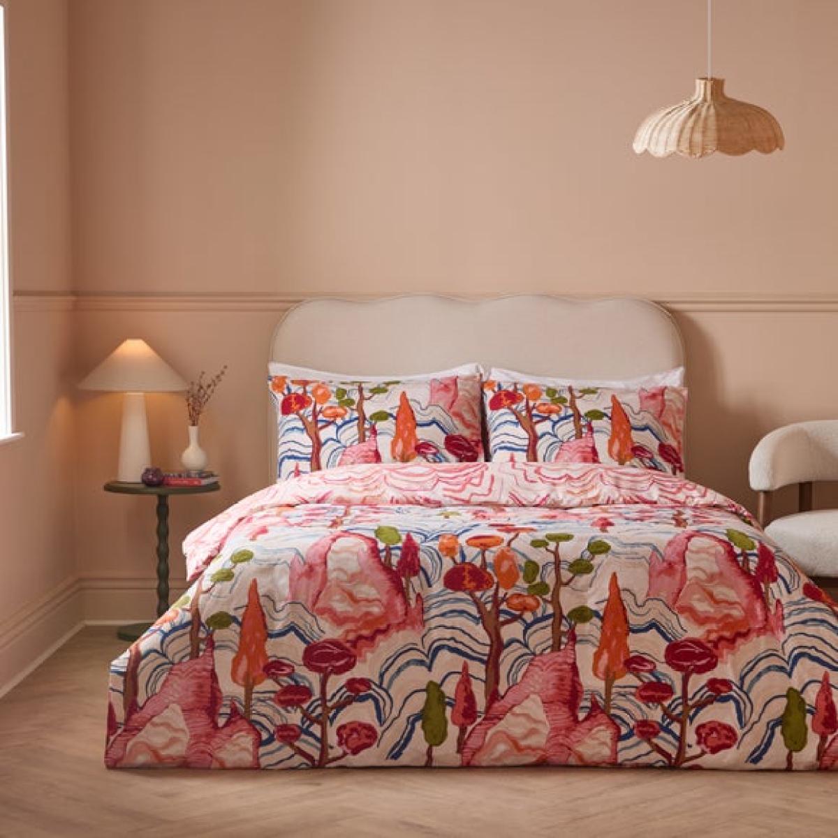 furn. Terranova Duvet Cover and Pillowcase Set – image 1
