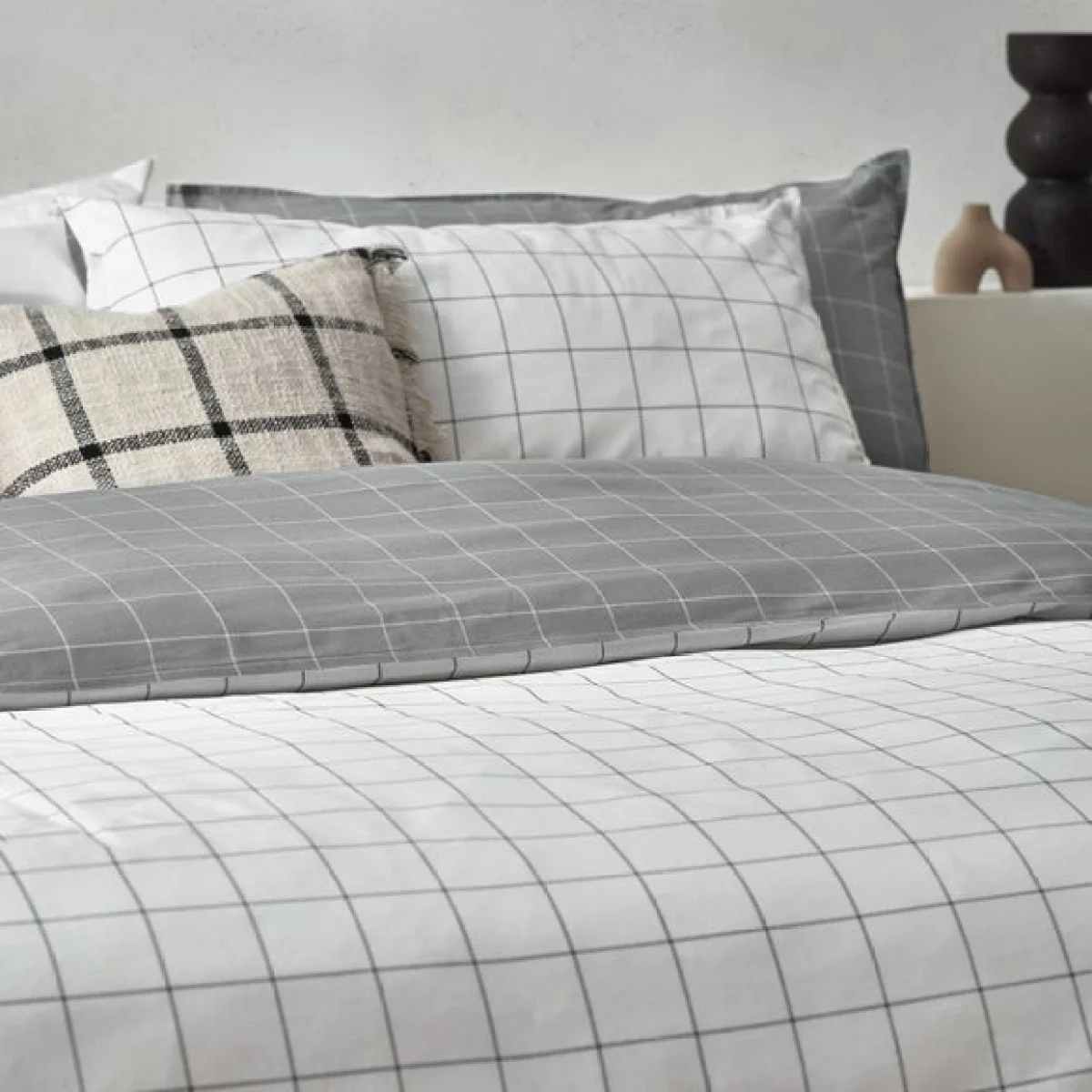 Yard Howarth Check White Duvet Cover and Pillowcase Set White – image 4