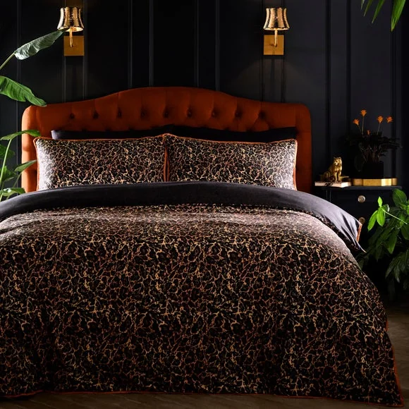 Laurence Llewelyn-Bowen Roxy Leopard Print 100% Cotton Duvet Cover & Pillowcase Set – image 1