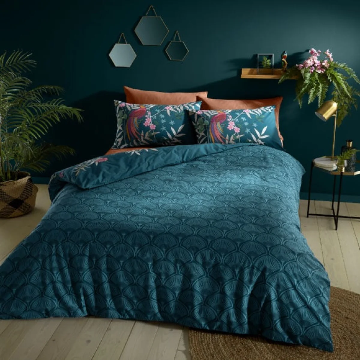 Catherine Lansfield Tropical Floral Birds Reversible Green Duvet Cover & Pillowcase Set Green – image 3