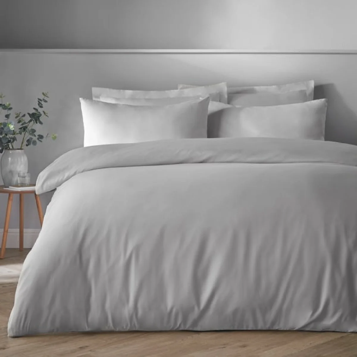 Super Soft Plain Silver Duvet Cover and Pillowcase Set Silver – image 1