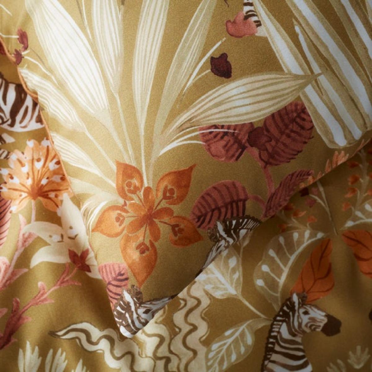 Utopian Dream Duvet Cover & Pillowcase Set – image 5