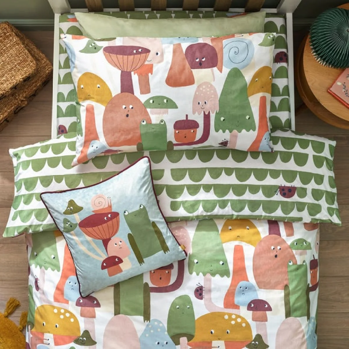 Funguys Duvet Cover & Pillowcase Set Green – image 4