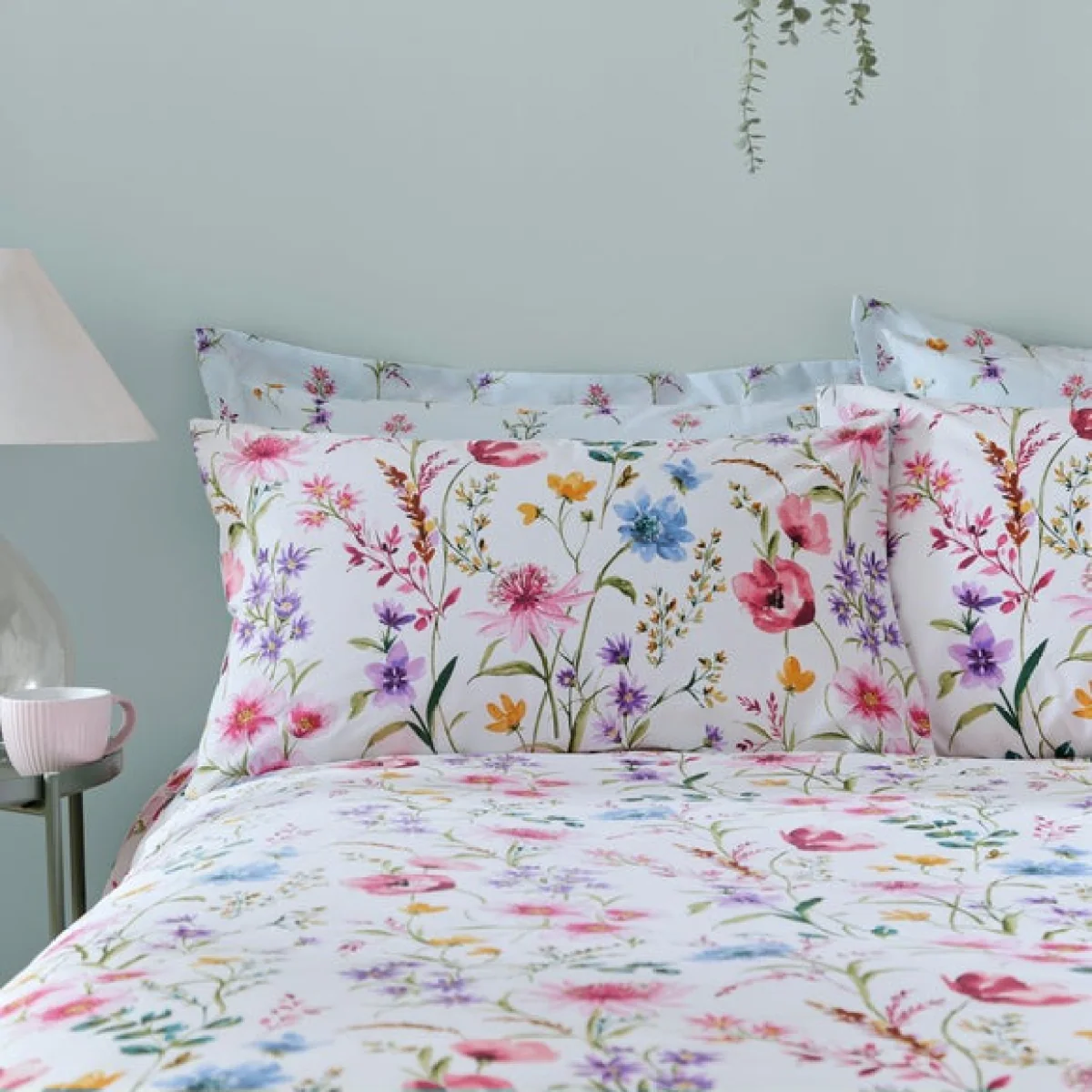 Foxley Ditsy Duvet Cover & Pillowcase Set Pink – image 2