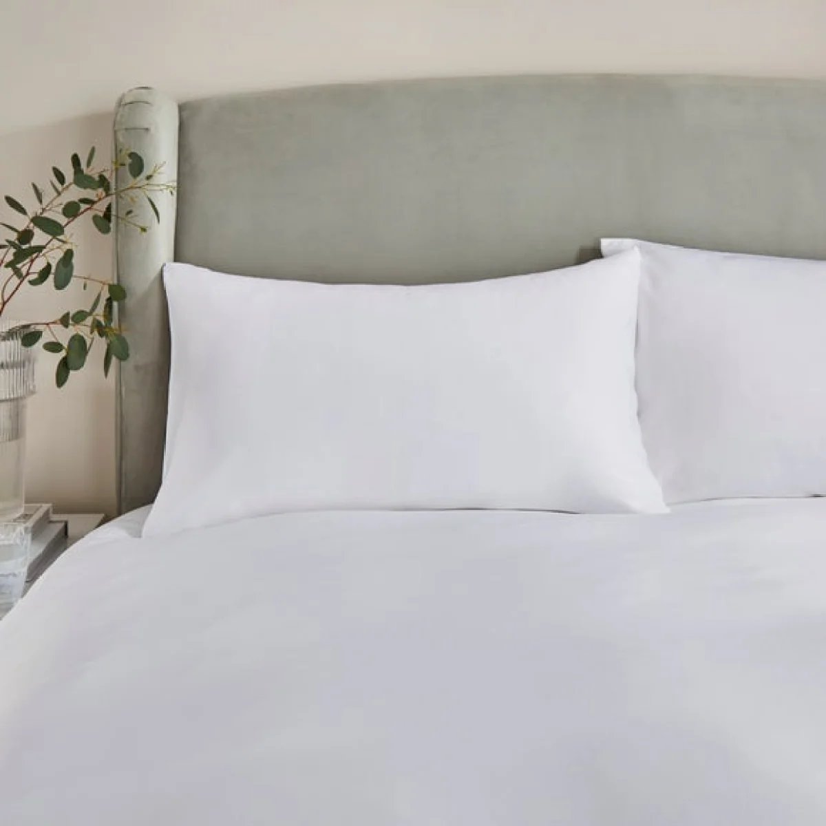 Soft & Silky Duvet Cover and Pillowcase Set Ivory – image 3