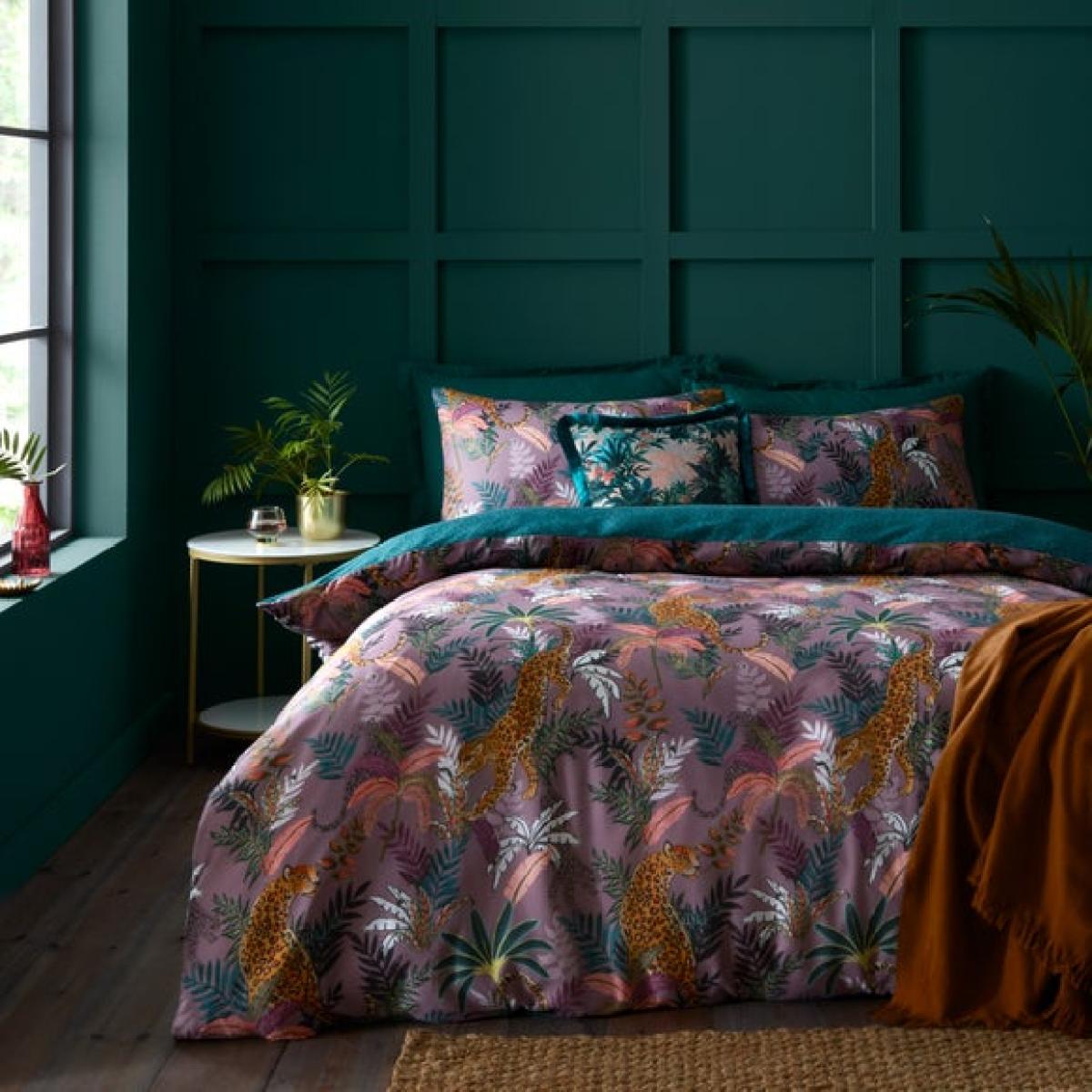 Nala Jungle Sateen Duvet Cover & Pillowcase Set – image 1