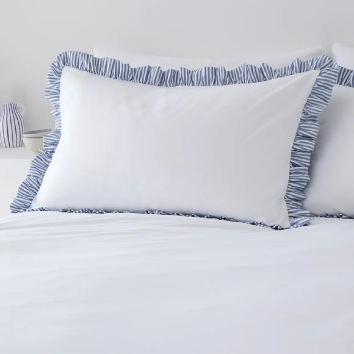 Hampton Frill Duvet Cover & Pillowcase Set Blue – image 2