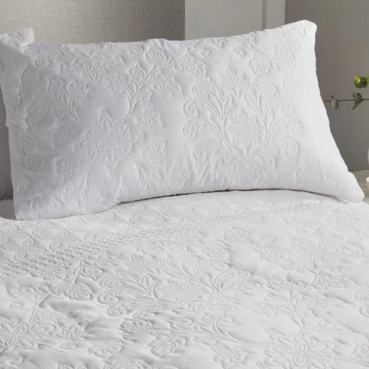 Serene Avery Stripe White Duvet Cover and Pillowcase Set White – image 2