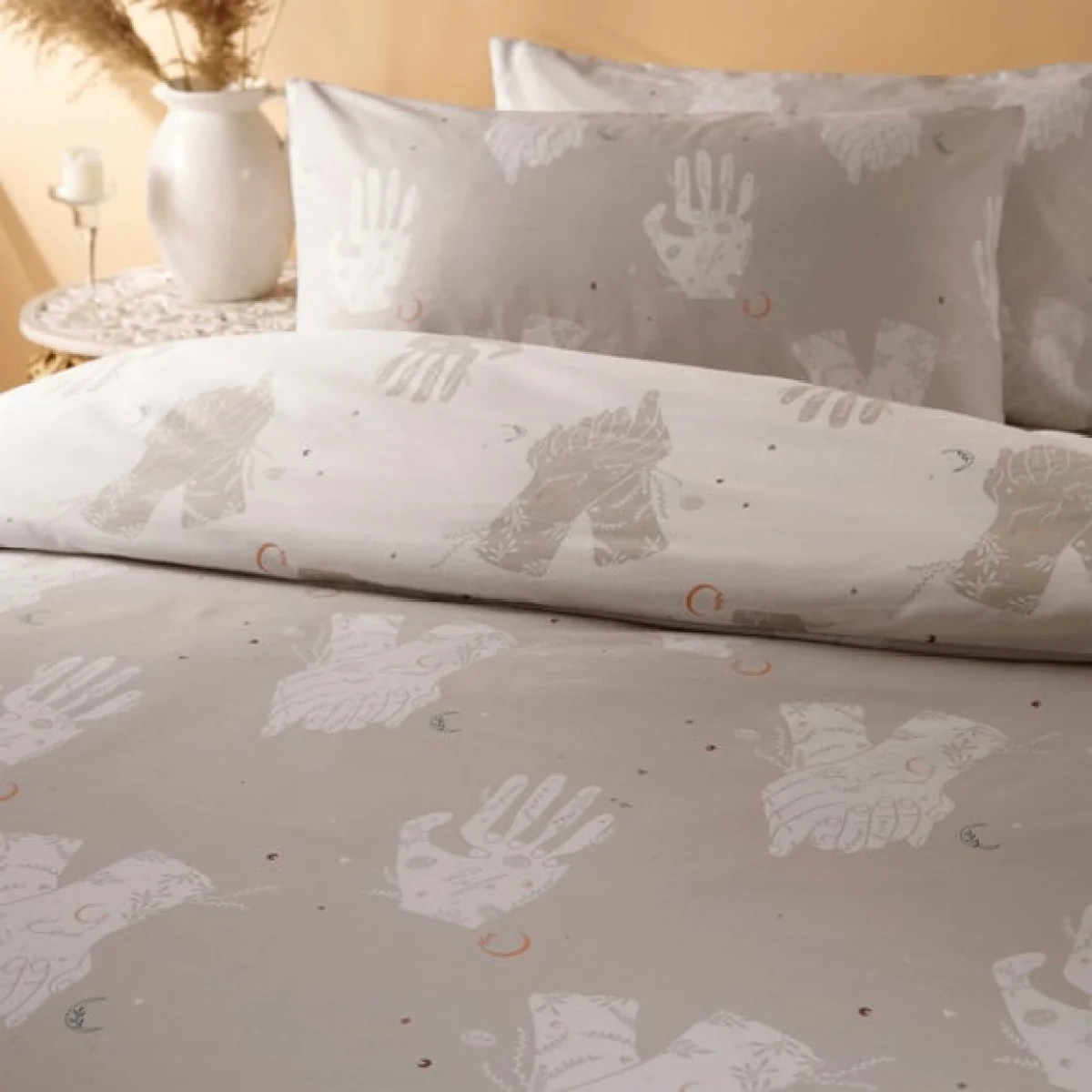 furn. Be Kind Grey Duvet Cover & Pillowcase Set Grey/White – image 2