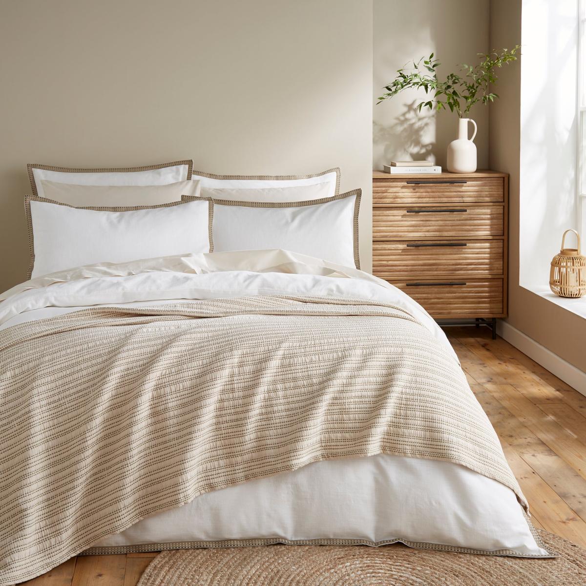 Prestbury Slub 100% Cotton Duvet Cover and Pillowcase Set – image 5