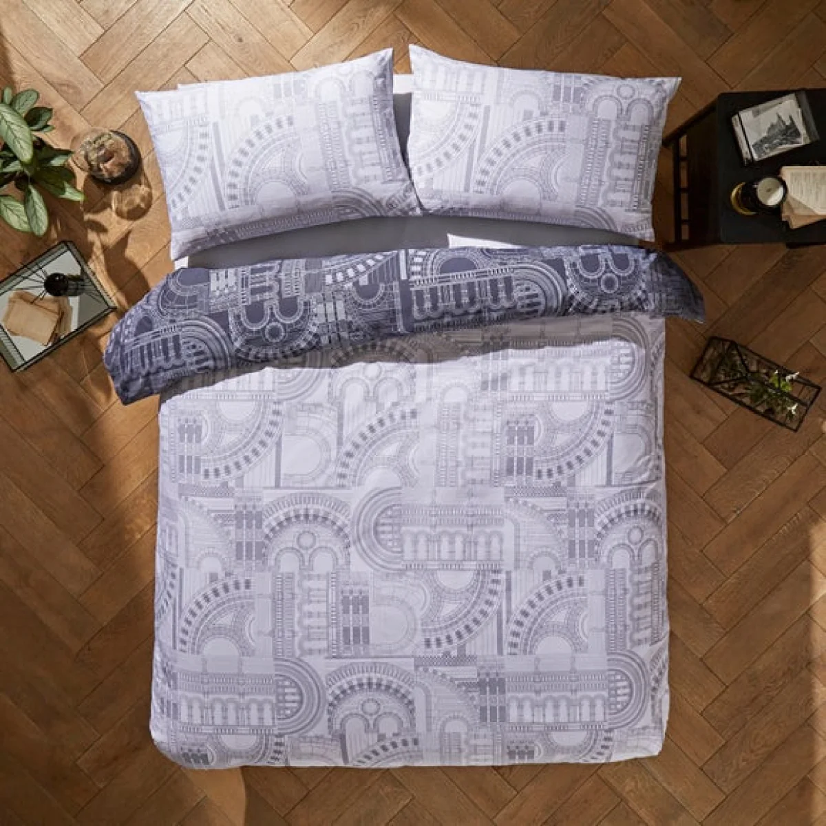 Waterhouse Charcoal Duvet Cover and Pillowcase Set Charcoal – image 2
