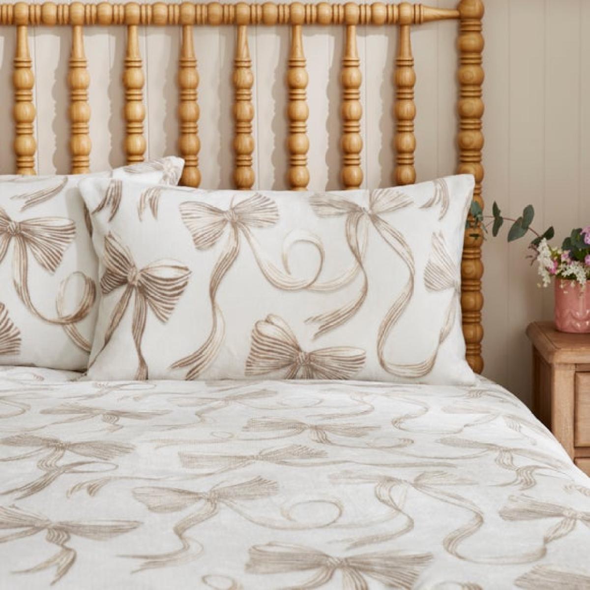 Bows Fleece Duvet Cover and Pillowcase Set – image 2