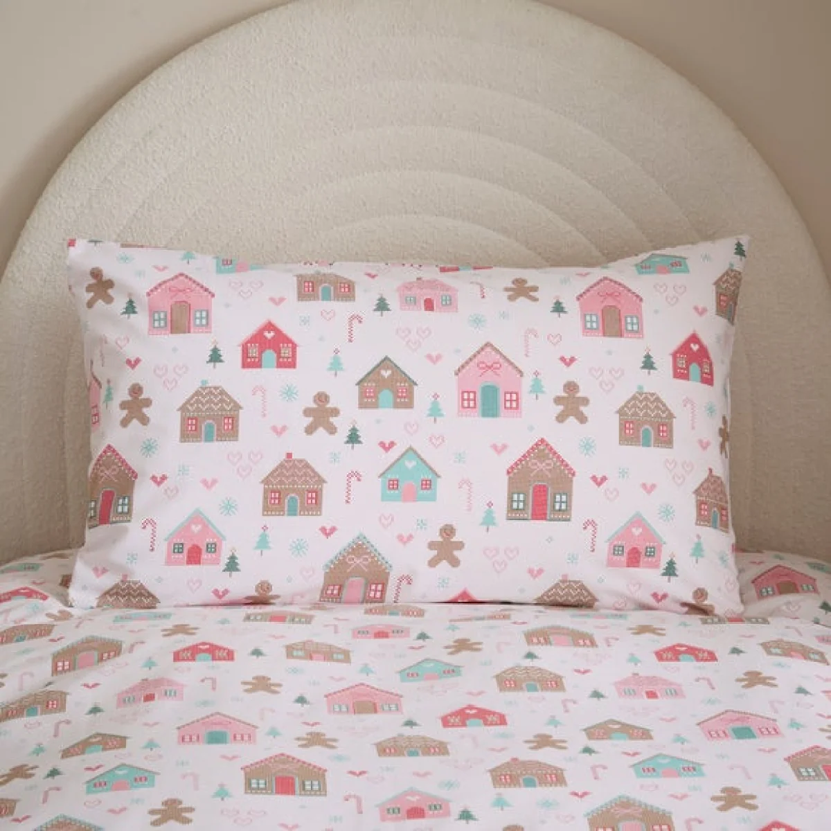 Gingerbread Duvet Cover and Pillowcase Set – image 4
