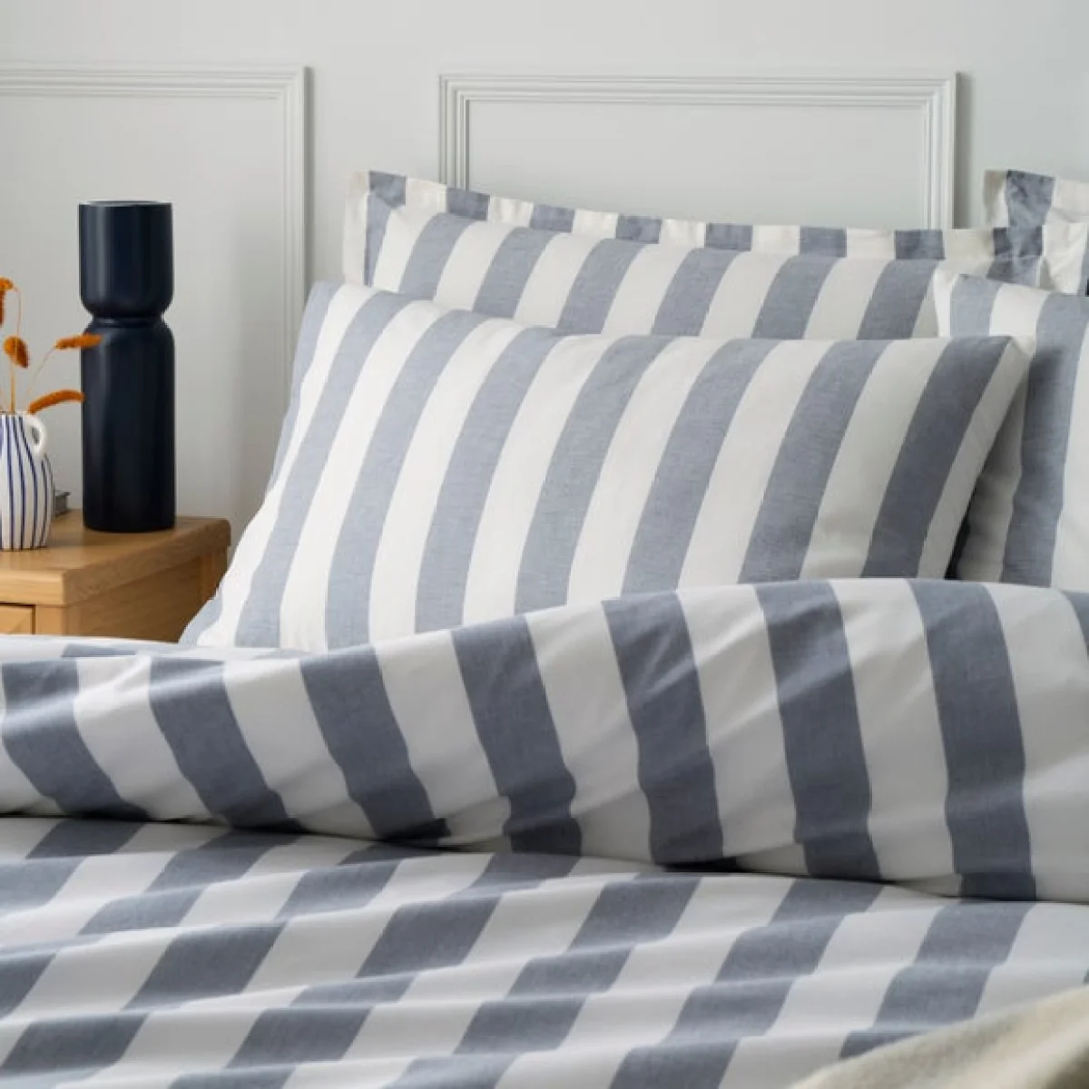 Beatrice Woven Stripe 100% Cotton Duvet Cover & Pillowcase Set – image 4