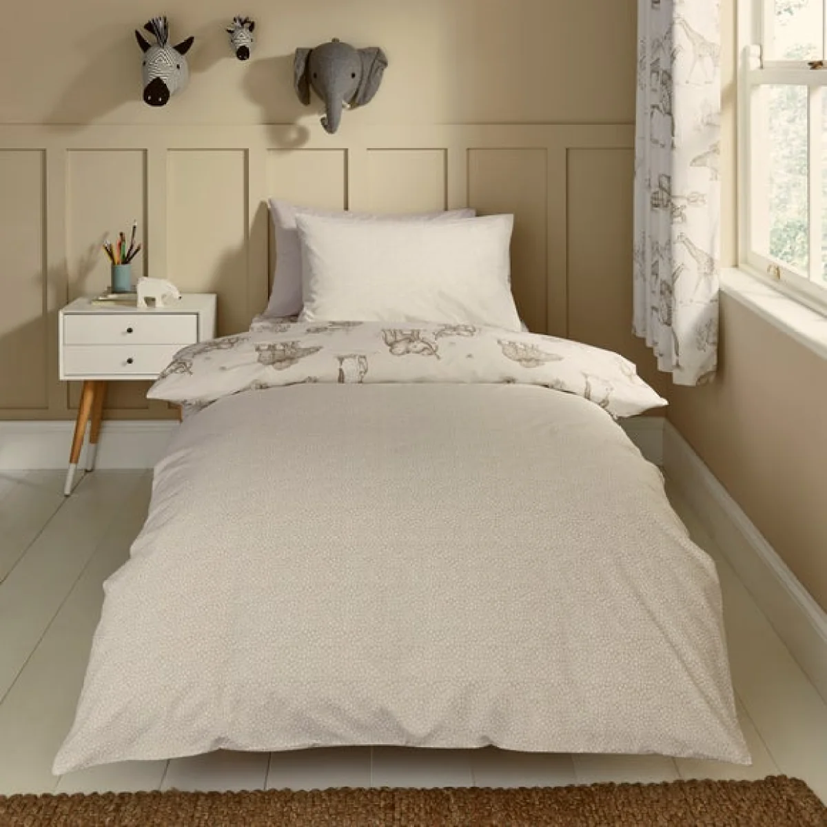 Sketched Animal Duvet Cover and Pillowcase Set Natural – image 2