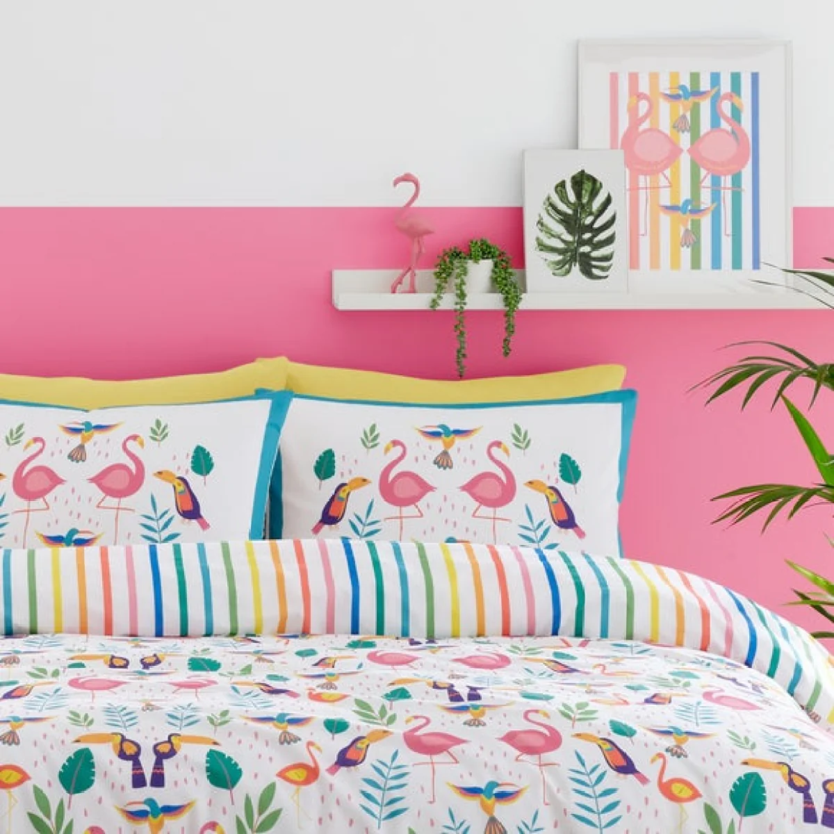 Fusion Tropical Flamingo Reversible Duvet Cover and Pillowcase Set Pink – image 2