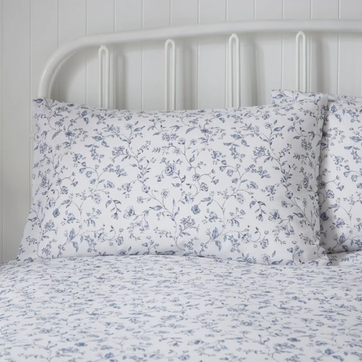 Floral Toile Polycotton Duvet Cover & Pillowcase Set – image 5