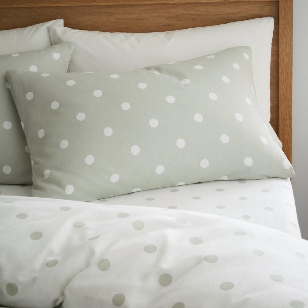 Catherine Lansfield Green Polka Dot 100% Brushed Cotton Duvet Cover and Pillowcase Set Green – image 2