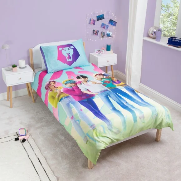 K-Pop Demon Hunters Ready Digital Duvet Cover & Pillowcase Set – image 2