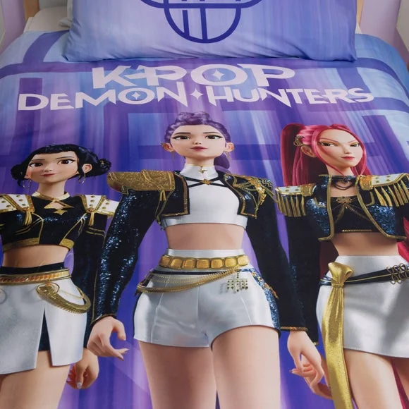 K-Pop Demon Hunters Ready Digital Duvet Cover & Pillowcase Set – image 3