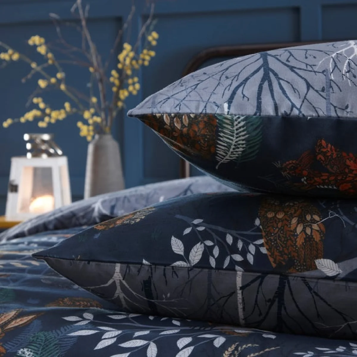 furn. Forest Fauna Navy Duvet Cover & Pillowcase Set Navy Blue/Brown/Red – image 4